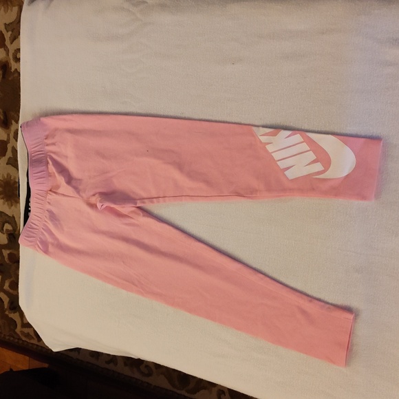 Bottoms - Picture 2 of 5